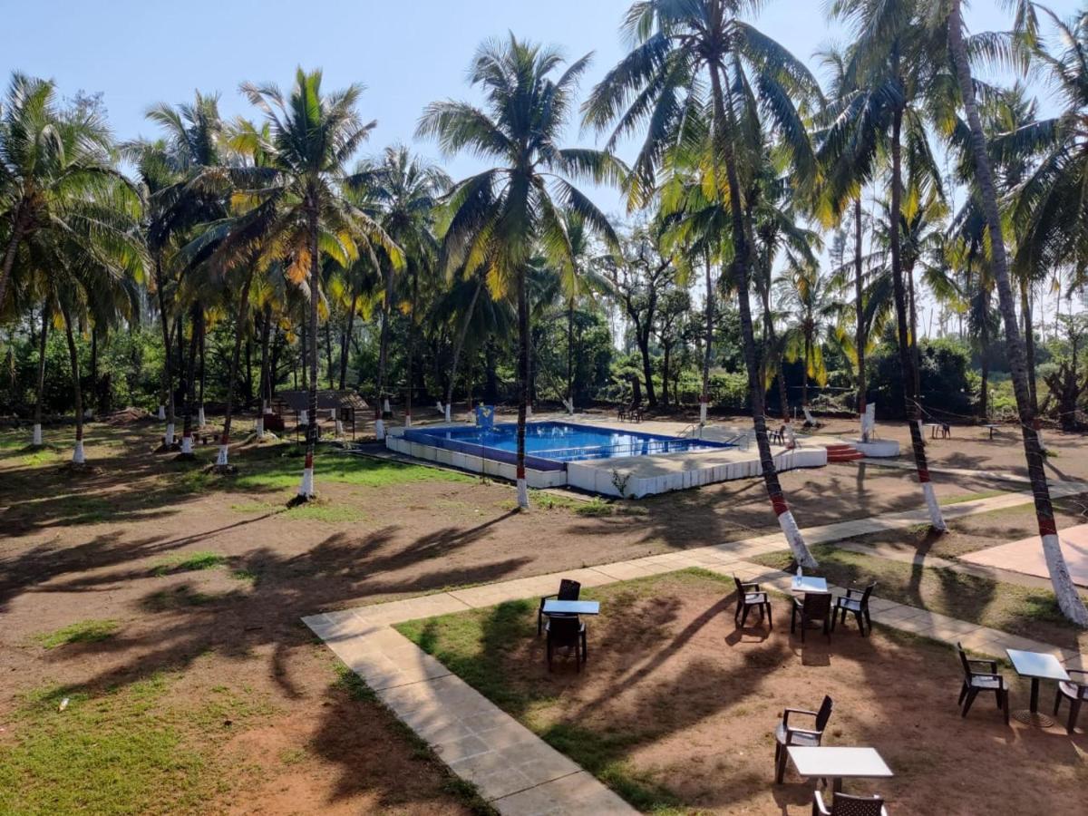 White House Beach Resort, Nagaon Exteriör bild
