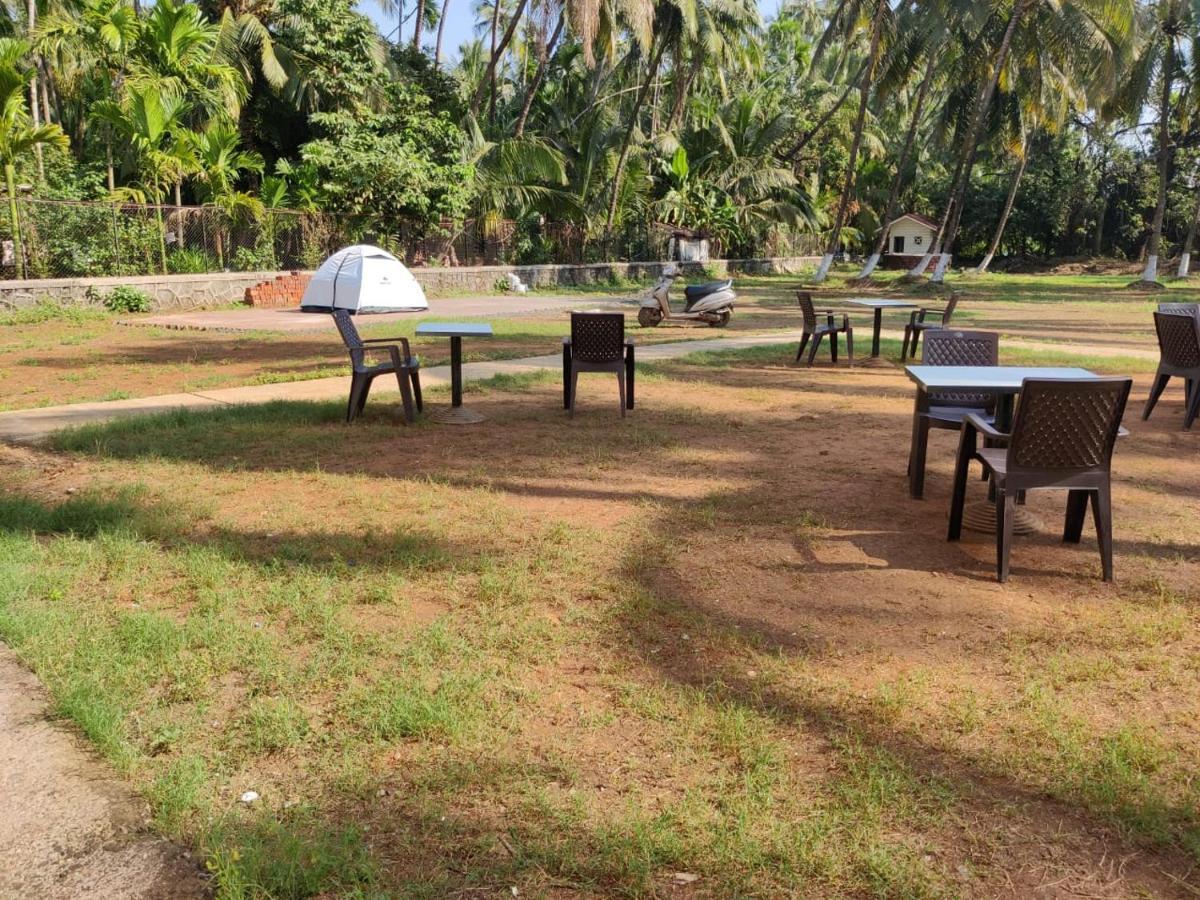 White House Beach Resort, Nagaon Exteriör bild